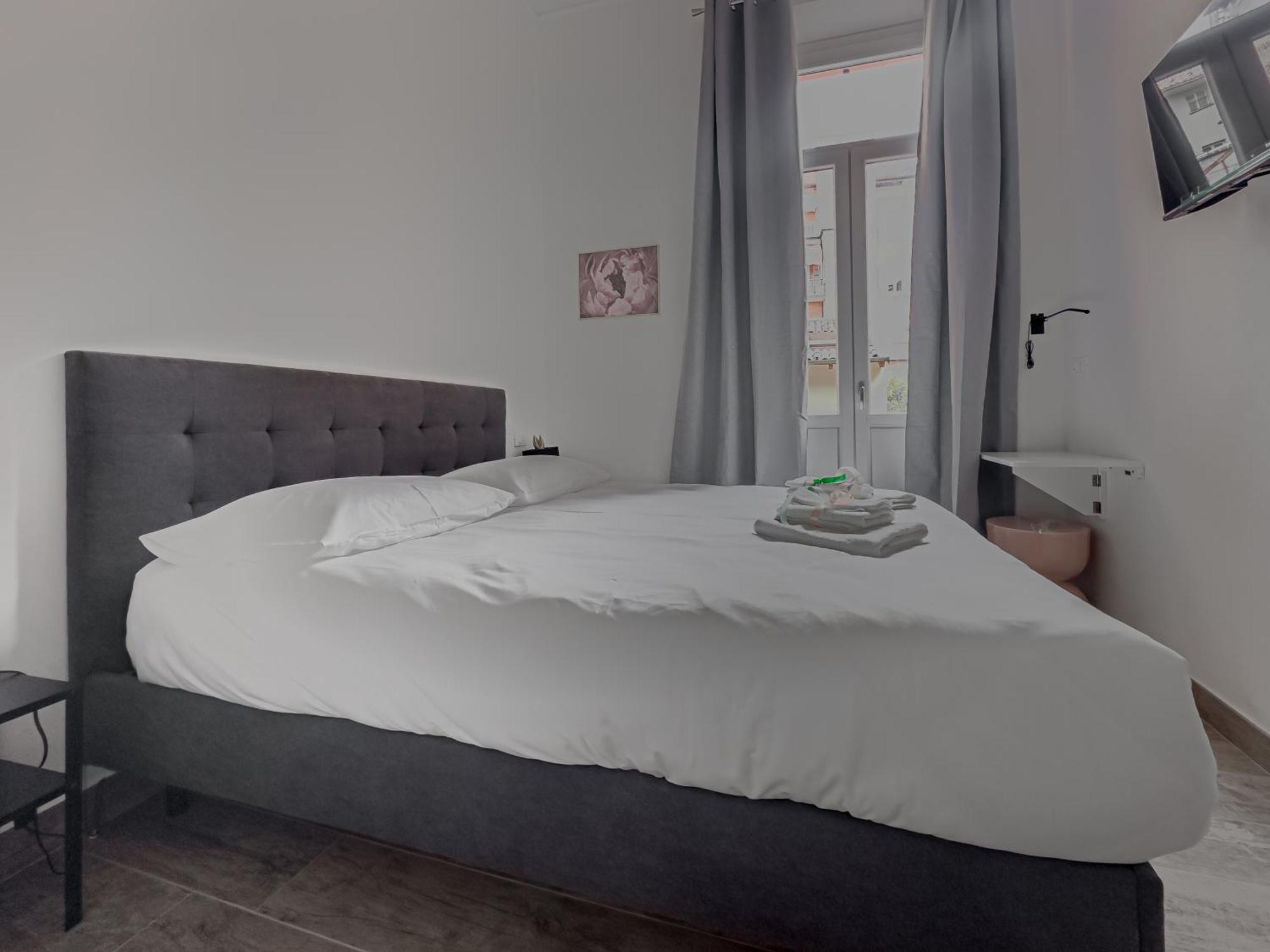 Realkasa Galliera Home & Suites Bologna Bagian luar foto