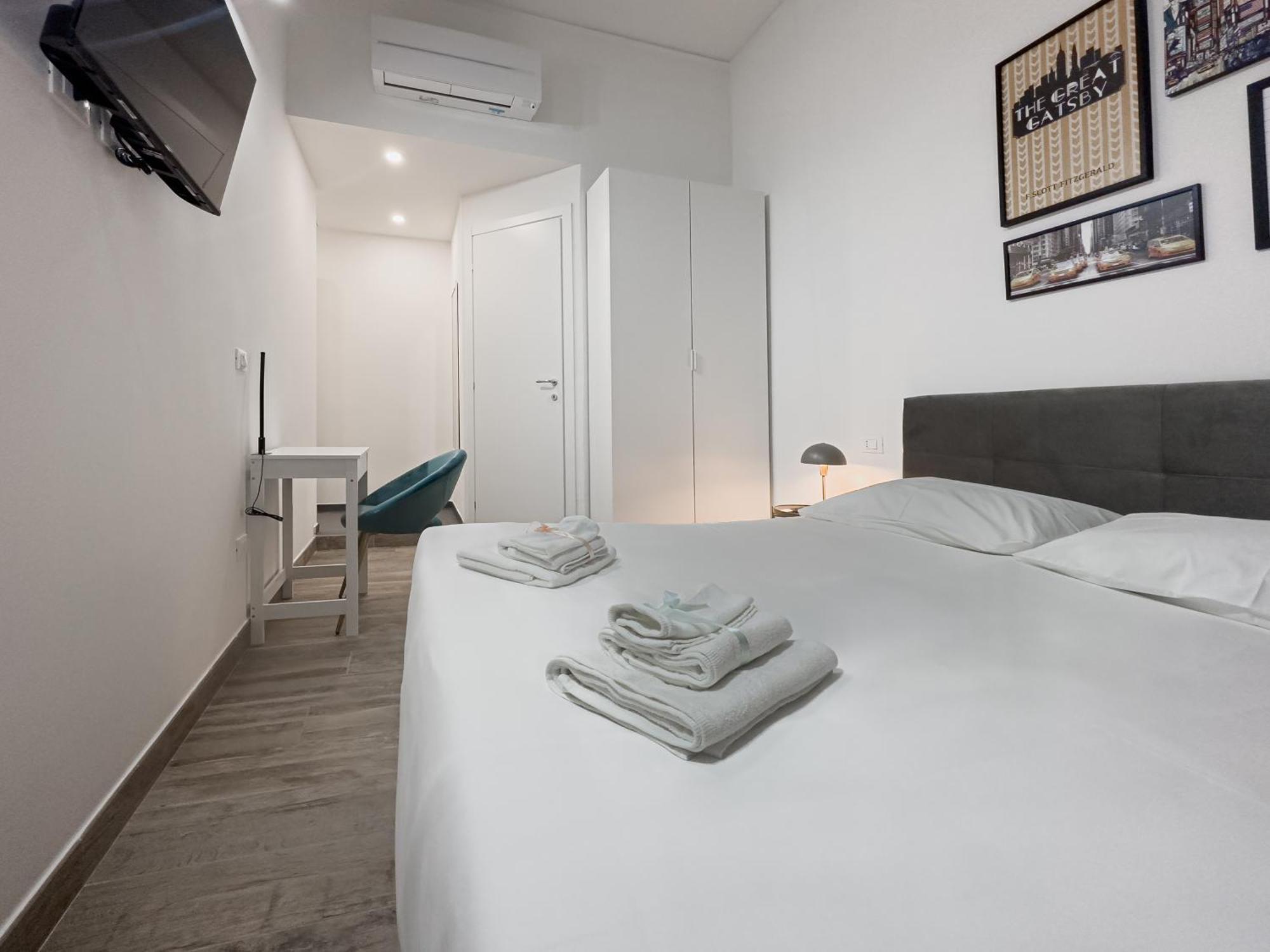 Realkasa Galliera Home & Suites Bologna Bagian luar foto
