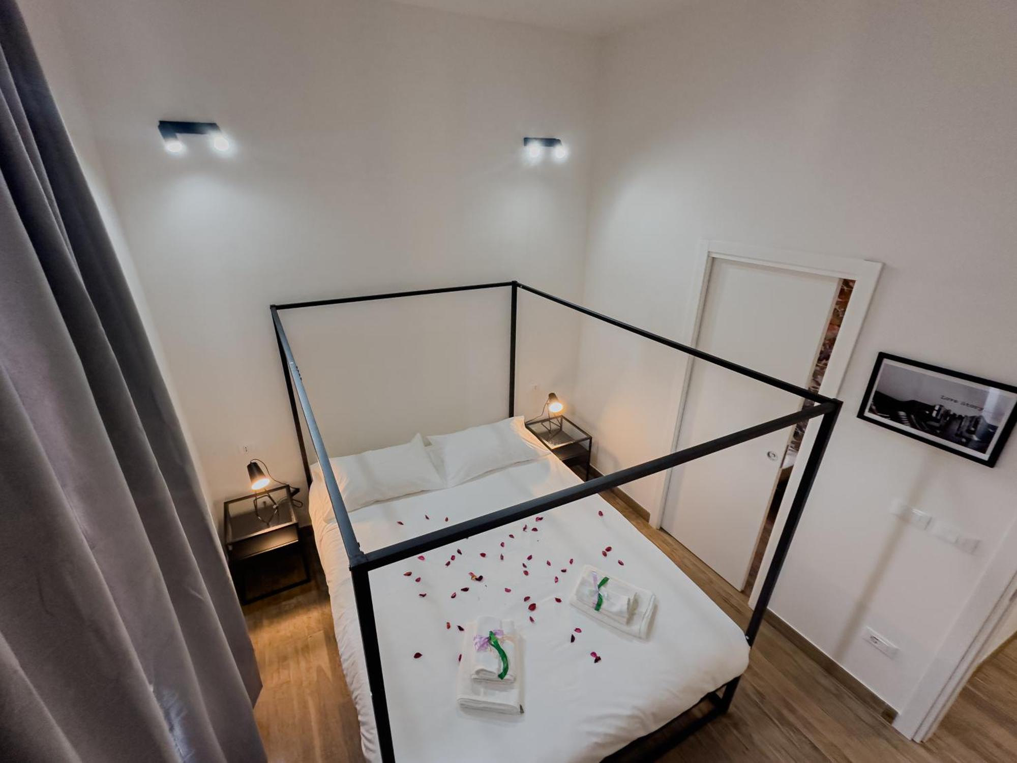 Realkasa Galliera Home & Suites Bologna Bagian luar foto